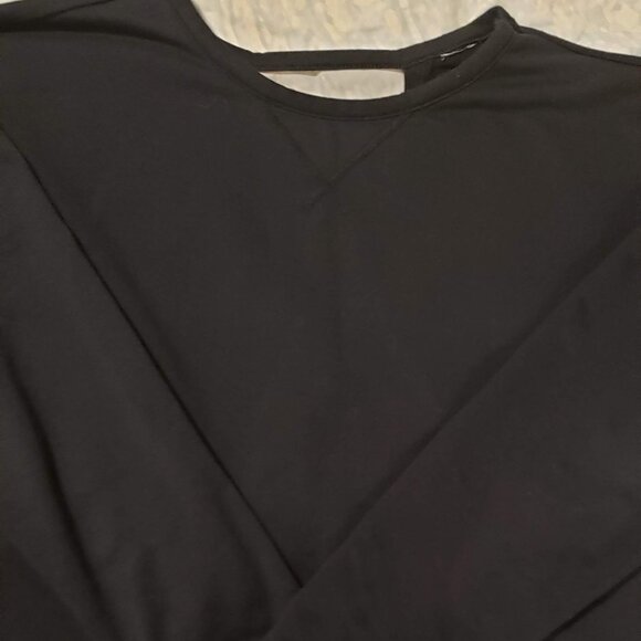 Nike Sweatshirt w/Long Sleeves... Subtly Sexy Cross Over Back- half open - Picture 1 of 4